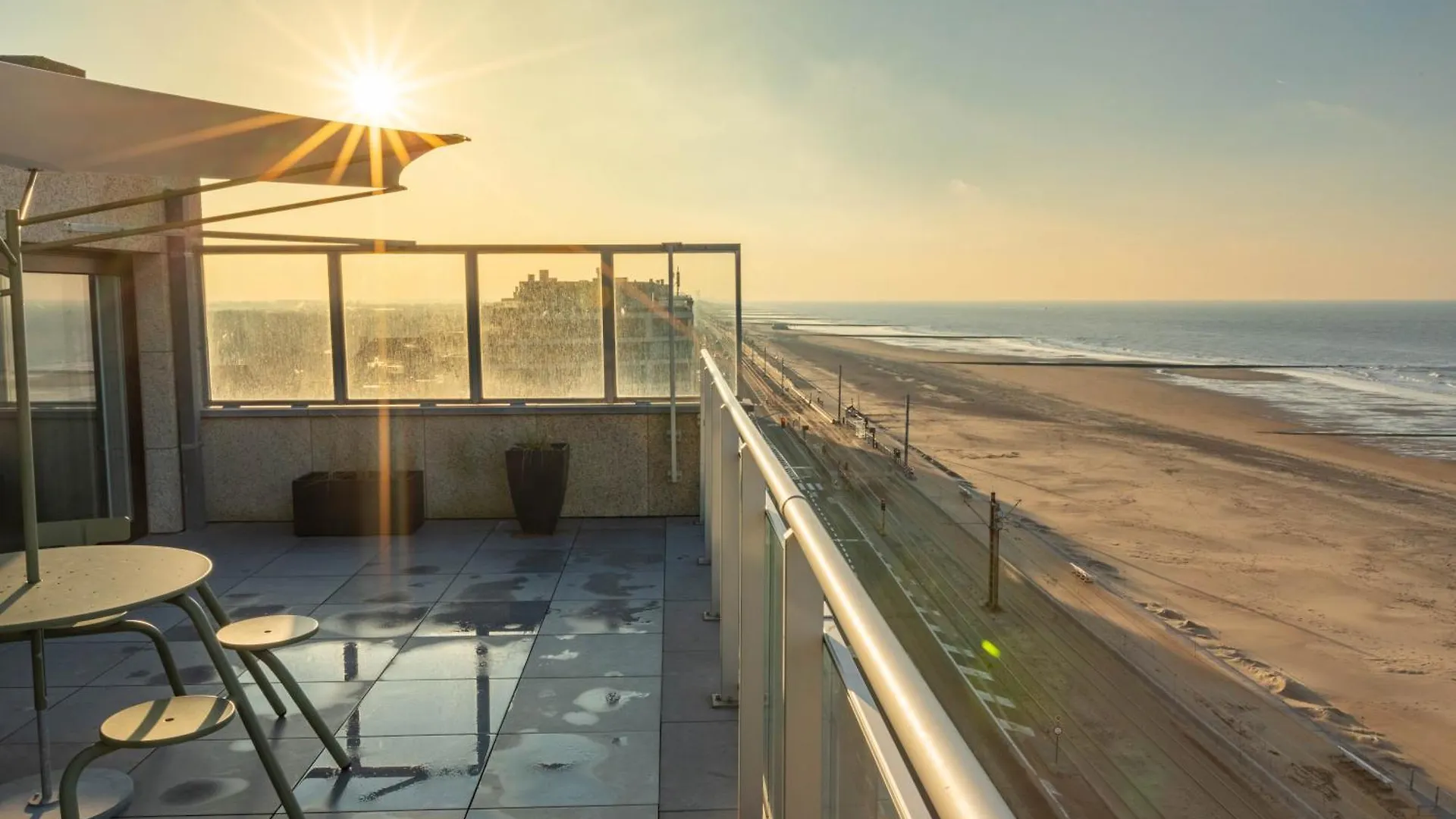 Rooftop Ostend 0*,  Belgium